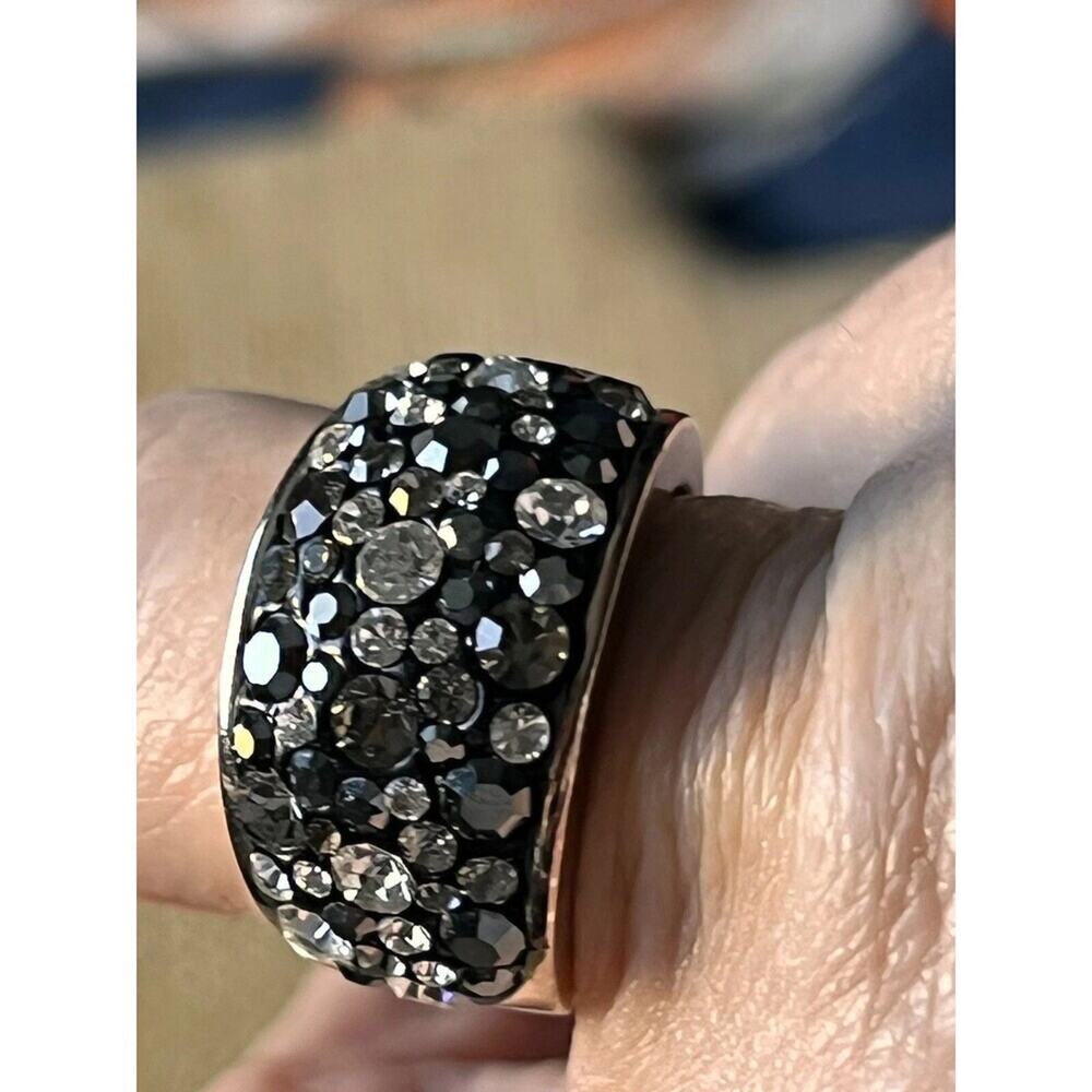JMC Brass Rose Gold Rhinestone Bubble Ring White/Black Size 6.3/4